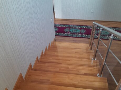 4 otaqlı həyət evi/bağ evi - Buzovna q. - 164 m²