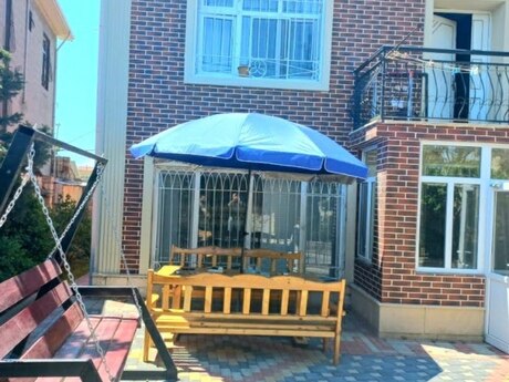 4 otaqlı həyət evi/bağ evi - Şimal DRES q. - 110 m²