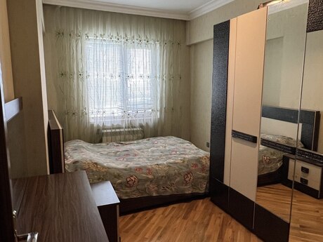 3 otaqlı yeni tikili - İnşaatçılar m. - 72 m²