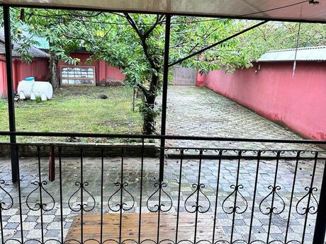 6 otaqlı həyət evi/bağ evi - İsmayıllı - 120 m²