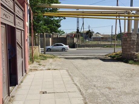 6 otaqlı həyət evi/bağ evi - Binəqədi q. - 200 m²
