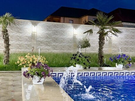 4 otaqlı həyət evi/bağ evi - Albalılıq q. - 127 m²