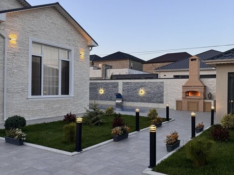 5 otaqlı həyət evi/bağ evi - Binə q. - 220 m²