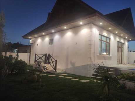 5 otaqlı həyət evi/bağ evi - Buzovna q. - 200 m²