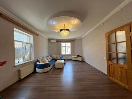 3 otaqlı həyət evi/bağ evi - Saray q. - 120 m²