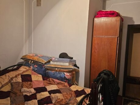 2 otaqlı köhnə tikili - Neftçilər m. - 30 m²