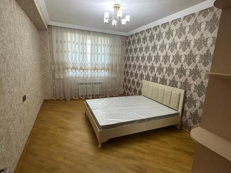 3 otaqlı yeni tikili - Bakıxanov q. - 100 m²