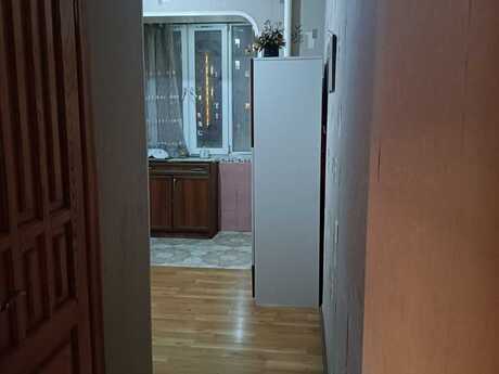 2 otaqlı köhnə tikili - Nizami r. - 70 m²
