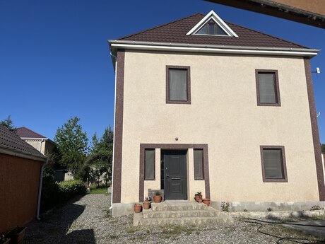 5 otaqlı həyət evi/bağ evi - Buzovna q. - 180 m²