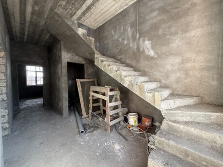 5 otaqlı həyət evi, 300 m², Badamdar: 290 000 ₼ 5