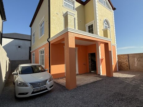5 otaqlı həyət evi/bağ evi - Badamdar q. - 300 m²
