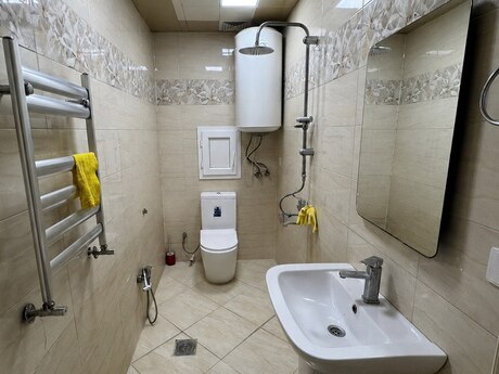 5 otaqlı yeni tikili - 20 Yanvar m. - 205 m²