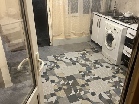 1 otaqlı həyət evi/bağ evi - Binəqədi q. - 20 m²
