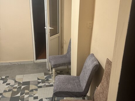 1 otaqlı həyət evi/bağ evi - Binəqədi q. - 20 m²