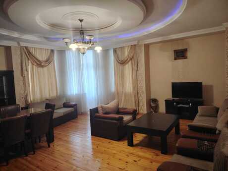 3 otaqlı yeni tikili - Gənclik m. - 132 m²