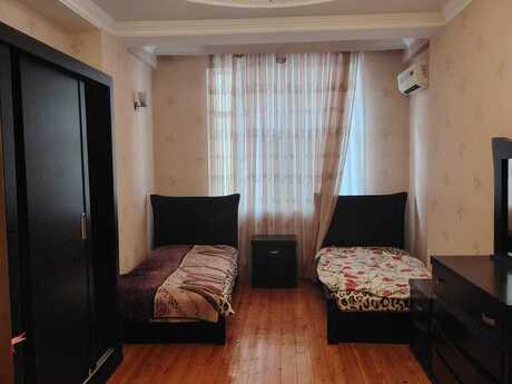 3 otaqlı yeni tikili - Gənclik m. - 132 m²