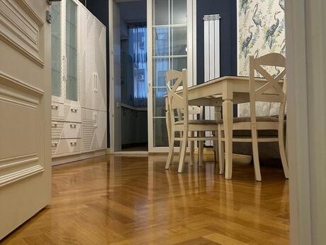 3 otaqlı yeni tikili - Elmlər Akademiyası m. - 130 m²