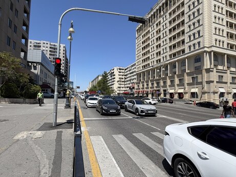 2 otaqlı köhnə tikili - Gənclik m. - 70 m²