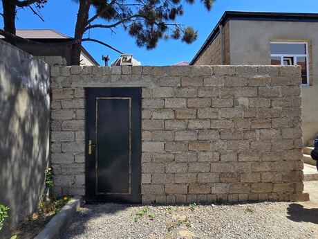 2 otaqlı həyət evi/bağ evi - Binə q. - 60 m²