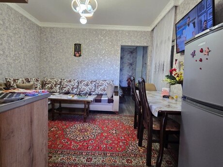 2 otaqlı həyət evi/bağ evi - Binə q. - 60 m²
