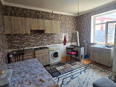 3 otaqlı həyət evi/bağ evi - Binə q. - 100 m²