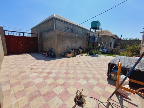 5 otaqlı həyət evi/bağ evi - Binə q. - 120 m²