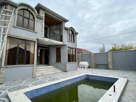 6 otaqlı həyət evi/bağ evi - Binə q. - 240 m²