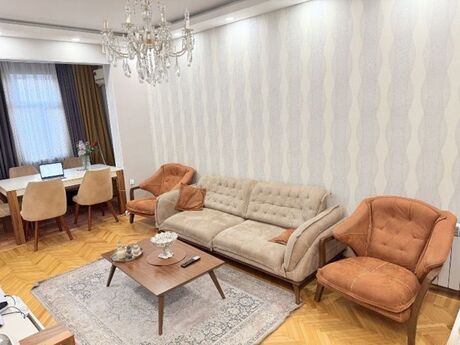 3 otaqlı köhnə tikili - Dərnəgül m. - 70 m²