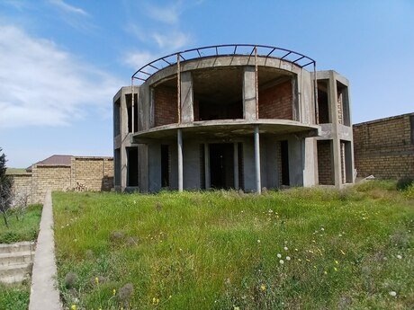 8 otaqlı həyət evi/bağ evi - Masazır q. - 250 m²
