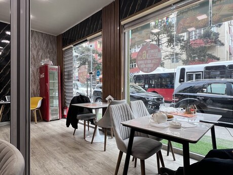 Obyekt - Xalqlar Dostluğu m. - 28 m²