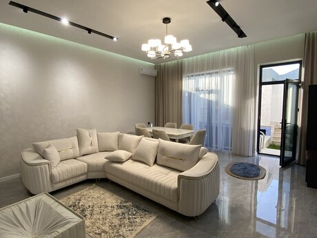 4 otaqlı həyət evi/bağ evi - Mərdəkan q. - 100 m²