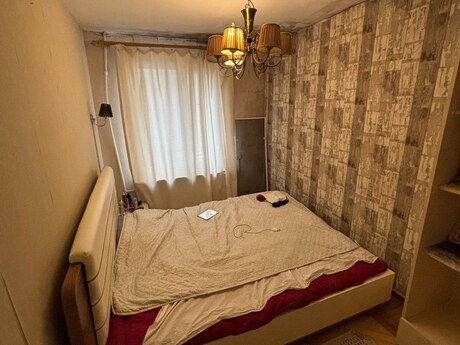 3 otaqlı köhnə tikili - Nizami m. - 70 m²