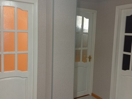 2-комн. вторичка - м. Элмляр Академиясы - 60 м²