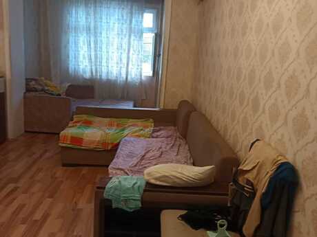 2 otaqlı köhnə tikili - Qara Qarayev m. - 60 m²