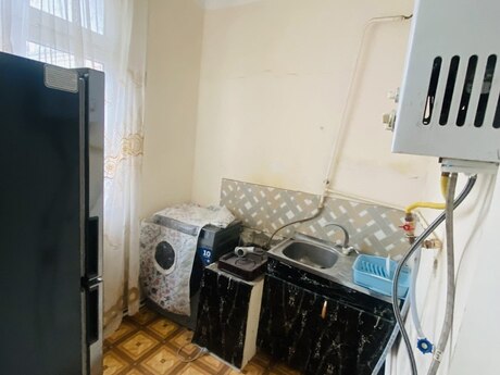 2 otaqlı köhnə tikili - Nəsimi m. - 30 m²