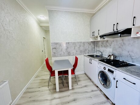 1 otaqlı köhnə tikili - Hövsan q. - 40 m²