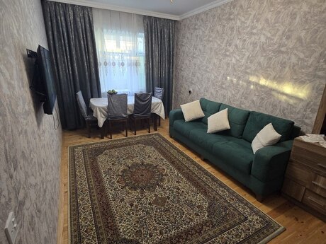 5 otaqlı həyət evi/bağ evi - Binə q. - 100 m²