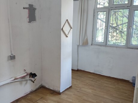 1 otaqlı ofis - Həzi Aslanov m. - 20 m²
