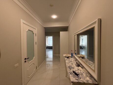 2 otaqlı yeni tikili - Nəriman Nərimanov m. - 86 m²