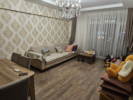 3 otaqlı köhnə tikili - Qara Qarayev m. - 95 m²
