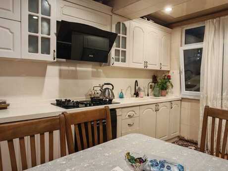 3 otaqlı köhnə tikili - Əhmədli m. - 75 m²