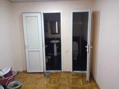 3 otaqlı köhnə tikili - Gənclik m. - 65 m²