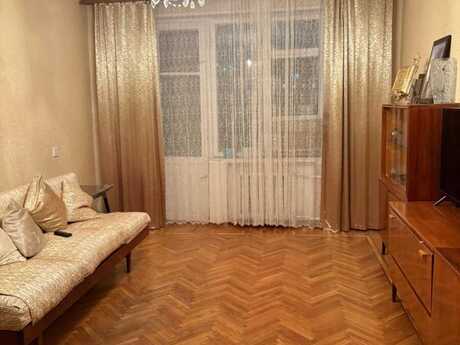 3 otaqlı köhnə tikili - Əhmədli m. - 85 m²