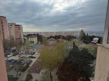 3 otaqlı köhnə tikili - Əhmədli m. - 78 m²