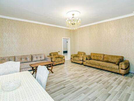 4 otaqlı yeni tikili - 28 May m. - 145 m²
