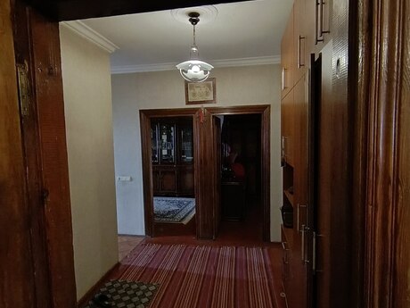 4 otaqlı köhnə tikili - Azadlıq Prospekti m. - 87 m²