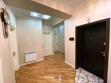 2 otaqlı yeni tikili - Əhmədli m. - 84 m²