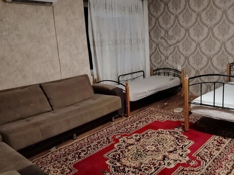 1-комн. вторичка - м. Элмляр Академиясы - 35 м²
