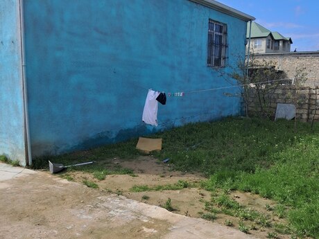 3 otaqlı həyət evi/bağ evi - Yeni Suraxanı q. - 100 m²