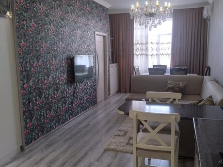 2 otaqlı yeni tikili - 7-ci mikrorayon q. - 57 m²